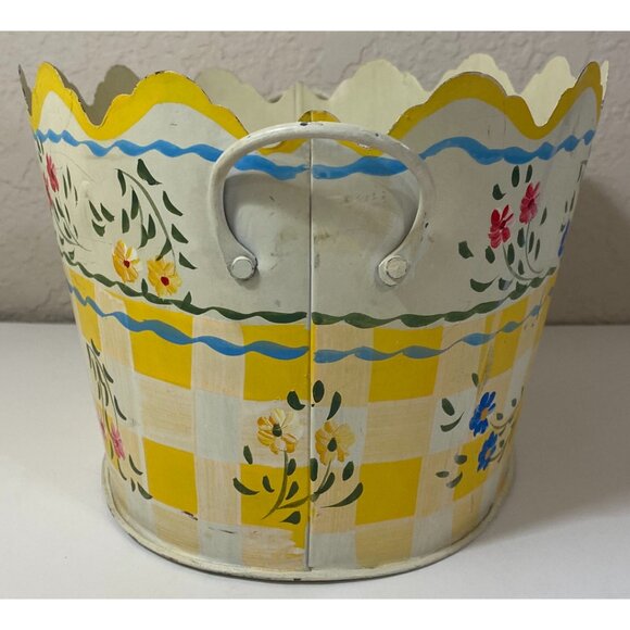 Vintage Metal Floral Flowers White Checkered Oval Basket 2 Handles Spring Summer - Picture 2 of 6